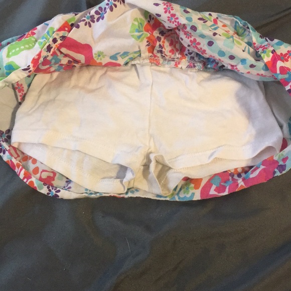 The children’s place skirt - Picture 2 of 3